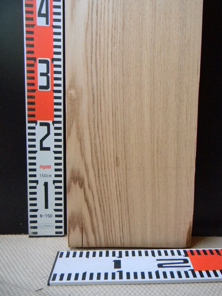 [3112139] 117cm×19.5cm×3.8cm☆タモ☆無垢板１枚板 木材 板 DIY 板材 天板 棚板 テーブル 看板 花台など種類豊富！_画像4