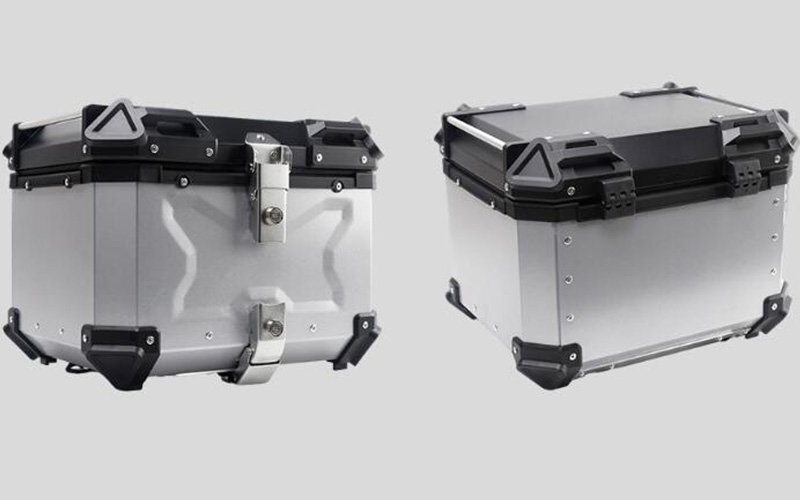 リアボックス モノキーケース バイク用トップケース 取り付け金具付き 容量45L 背もたれパッド別売 収納 ハンドル付き 防水 鍵2本 シルバー_画像2