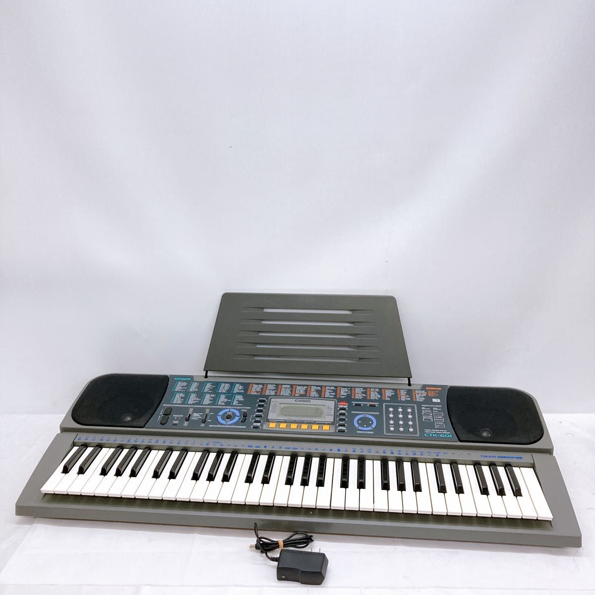 CASIO カシオ 電子キーボード 電子ピアノ CTK-601