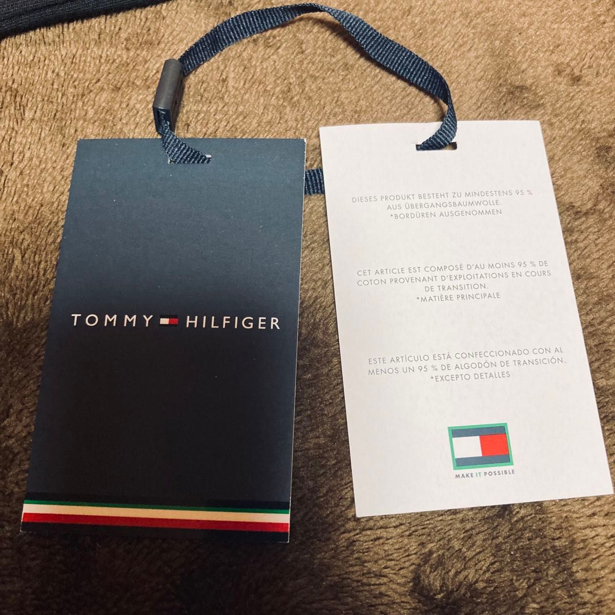 トミー ヒルフィガー TOMMY HILFIGER カーブロゴTシャツ