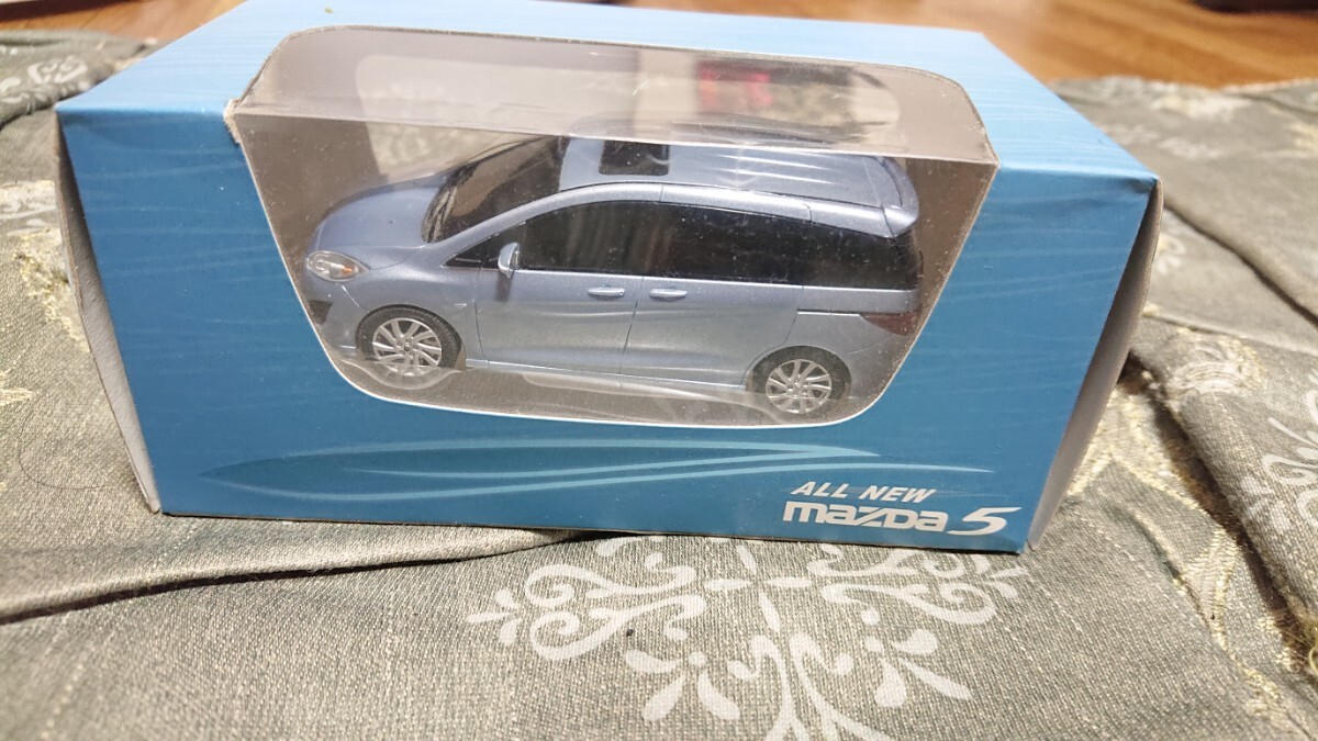 プレマシーCW MAZDA5 ミニカー 1/43サイズ_画像3