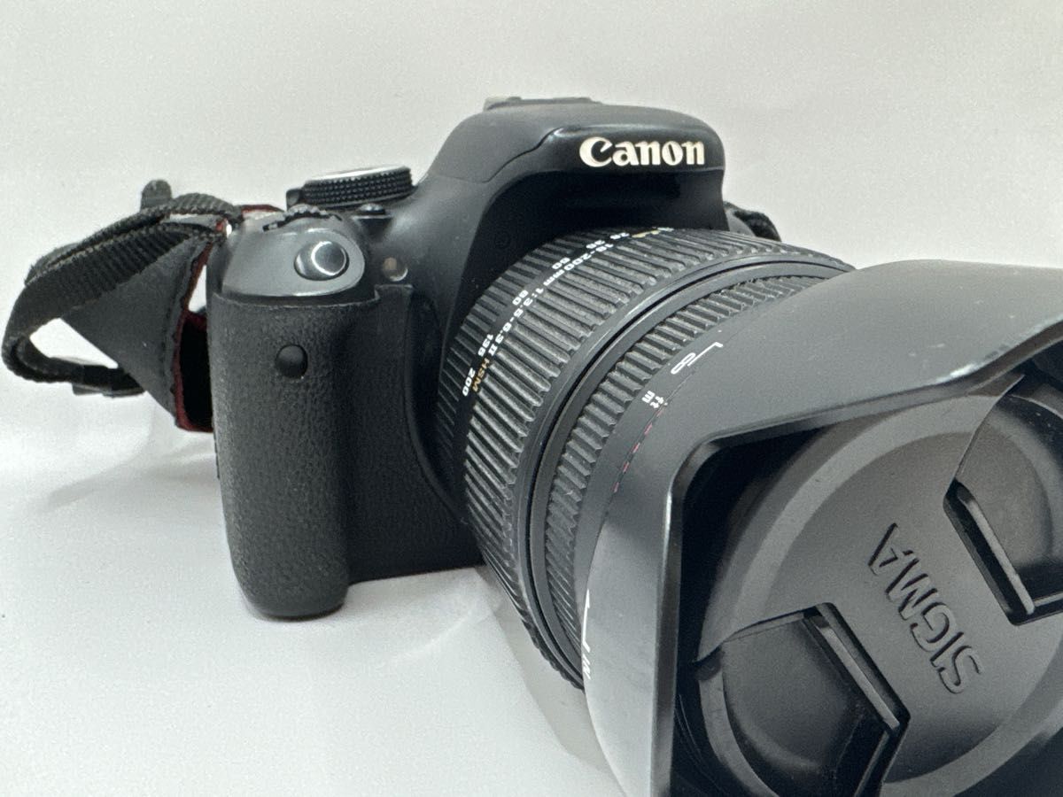 Canon デジタル一眼レフカメラ EOS Kiss X5 新品バッテリー付