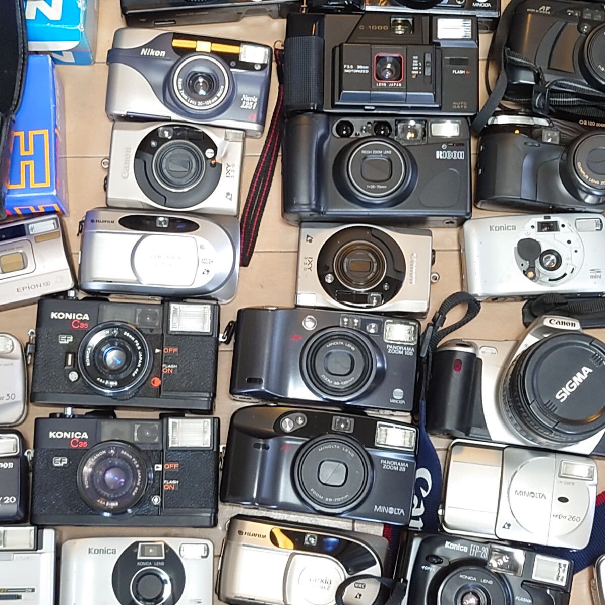 a6）１円〜　ジャンクカメラまとめ売り　大量セット 光学 フィルムカメラ コンパクトカメラ OLYMPUS Canon MINOLTA PENTAX_画像10