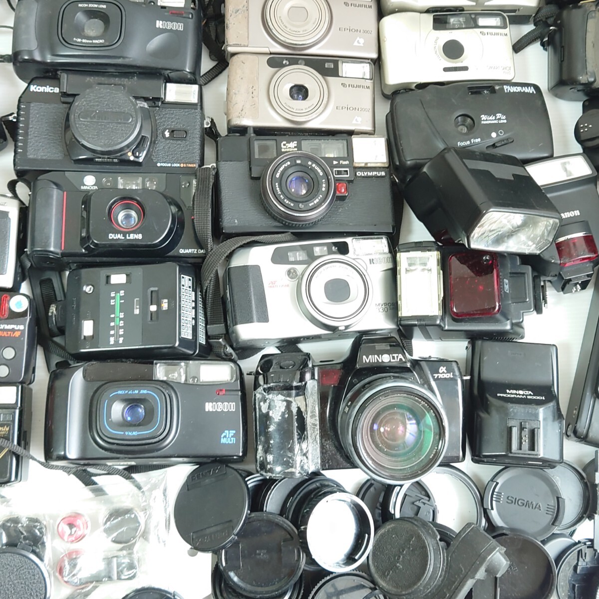 t7）１円スタート ジャンクカメラまとめ売り 光学 大量セット MINOLTA OLYMPUS Canon PENTAX Nikon フィルムカメラ コンパクトカメラの画像10