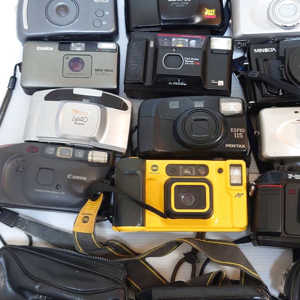 V1）１円〜　ジャンクカメラまとめ売り　大量セット　光学 OLYMPUS Canon PENTAX MINOLTA Konica コンパクトカメラ フィルムカメラ_画像4
