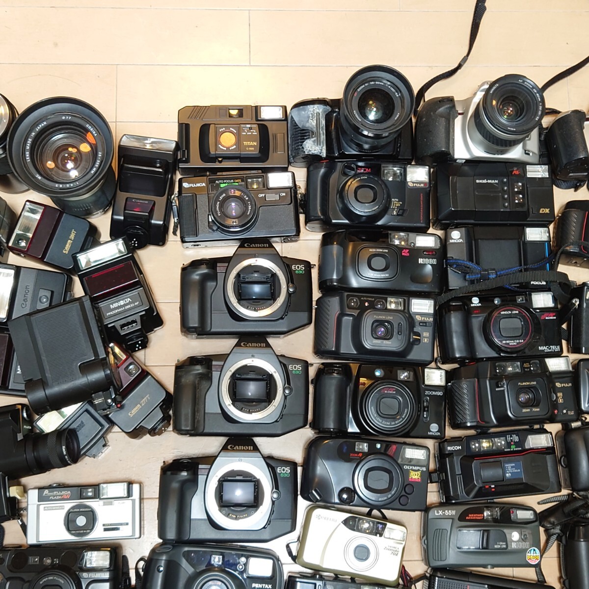 Ｔ４）１円〜　ジャンクカメラまとめ売り　大量セット　光学 MINOLTA Canon PENTAX Nikon フィルム コンパクト_画像8