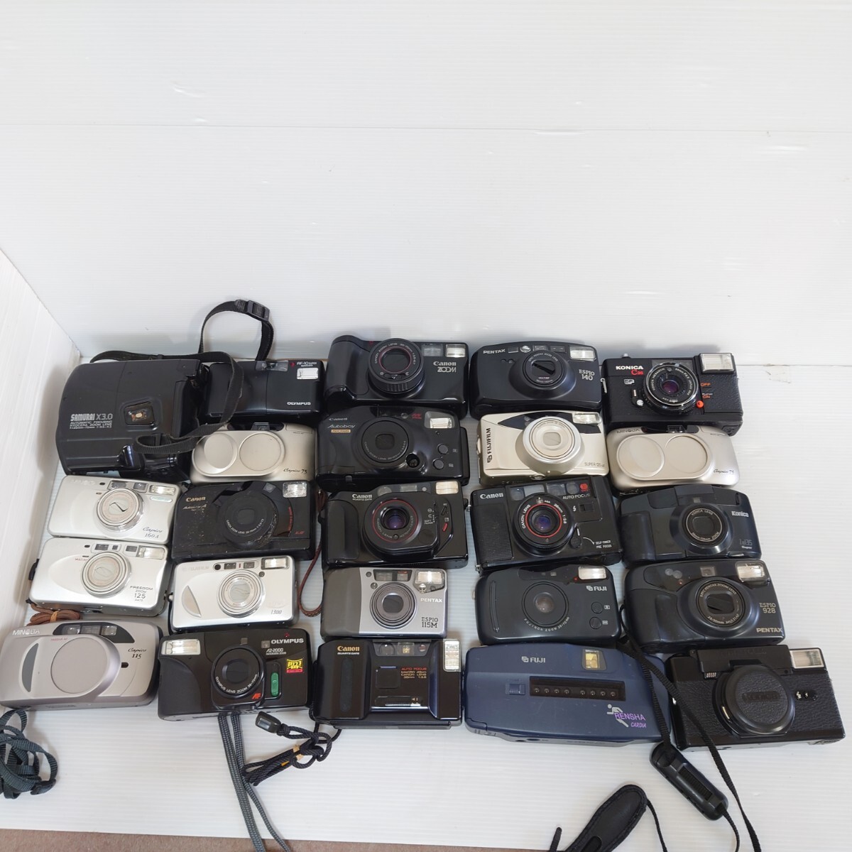 H1）１円スタート　ジャンクカメラまとめ売り PENTAX Canon MINOLTA Konica フィルムカメラ 光学 コンパクトカメラ　大量 OLYMPUS_画像1
