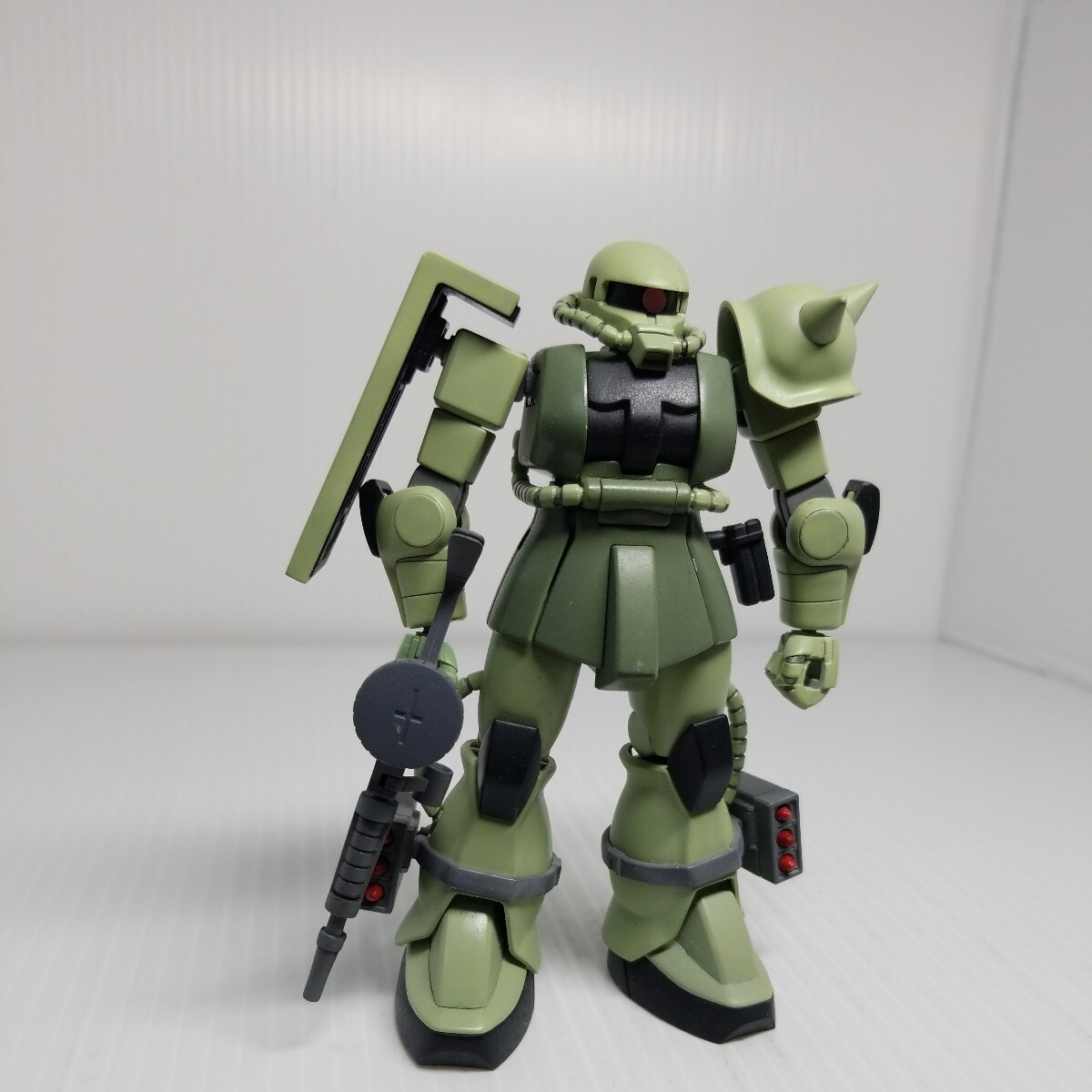 X-70g 5/2 ① HG ザク 塗装品 ガンダム 同梱可 ガンプラ ジャンクの画像3