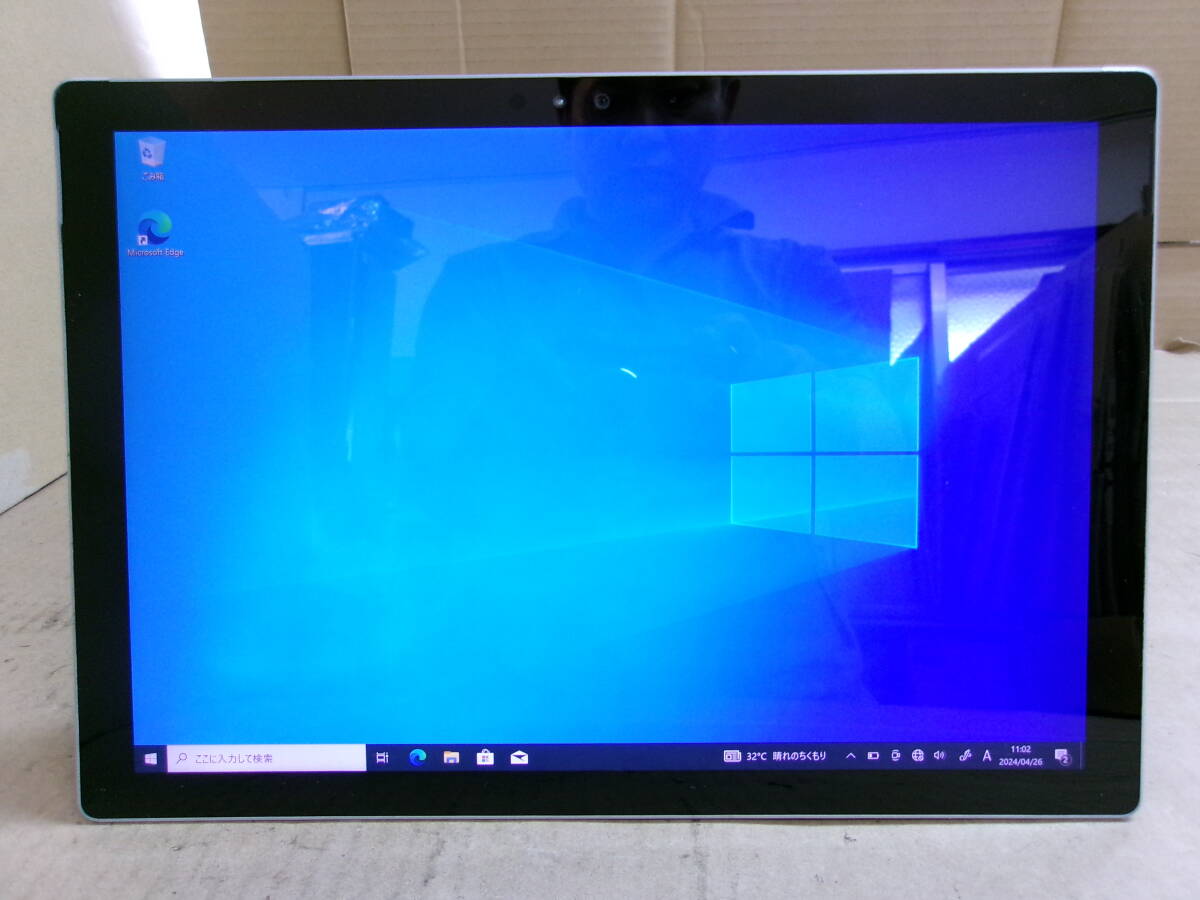 Microsoft surface pro4 1724 tablet PC Junk ①