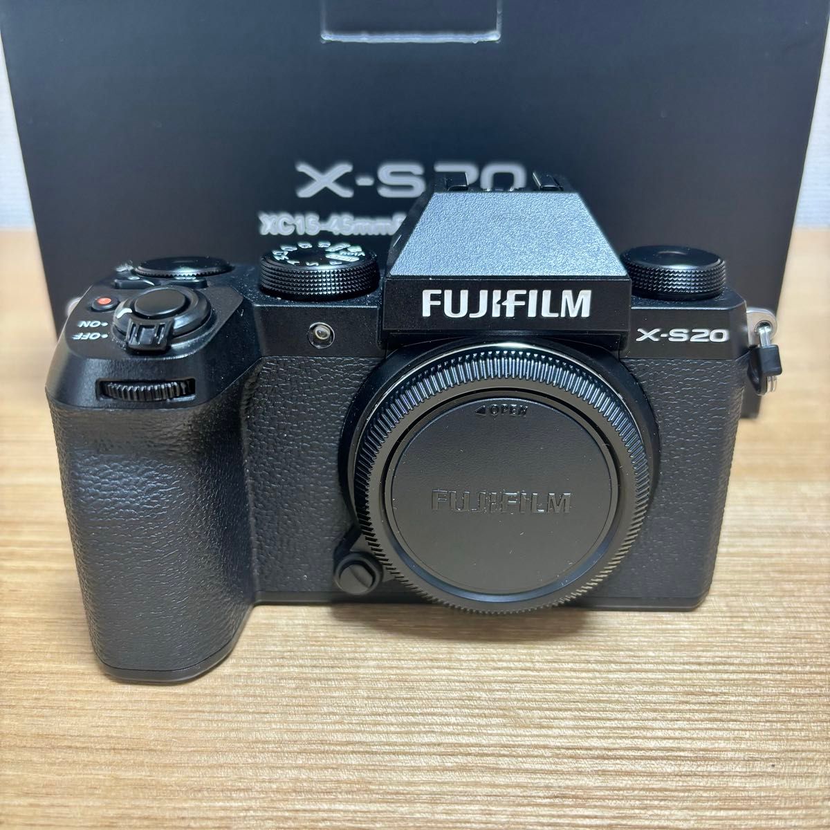 FUJIFILM X-S20超美品(保証書 付属品完備)おまけ付き レンズ FUJIFILM X-S20超美品(保証書 付属品完備)おまけ付き レンズ