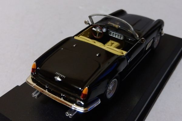 ★フェラーリ 250GT カリフォルニア   1/43アシェットフェラーリコレクション★の画像4