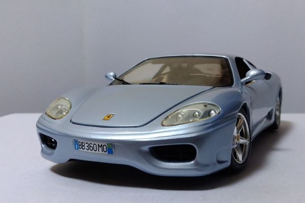 ★フェラーリ 360モデナ 1999    1/18ブラーゴ★の画像1