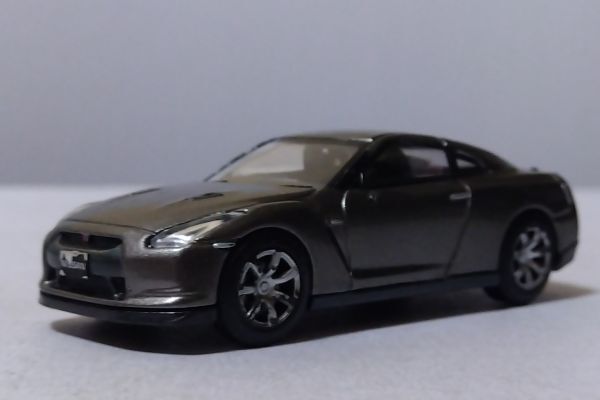 ★日産　GT-R　R35　　　　1/64京商★_画像8