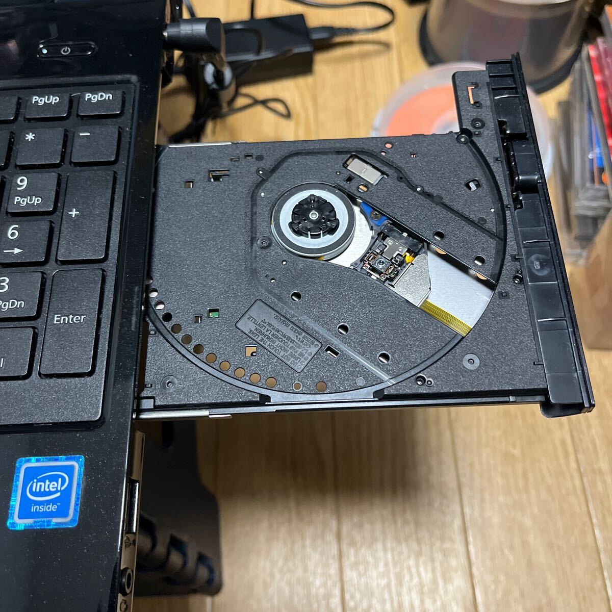 FUJITSU LIFEBOOK AH42/Xの画像5