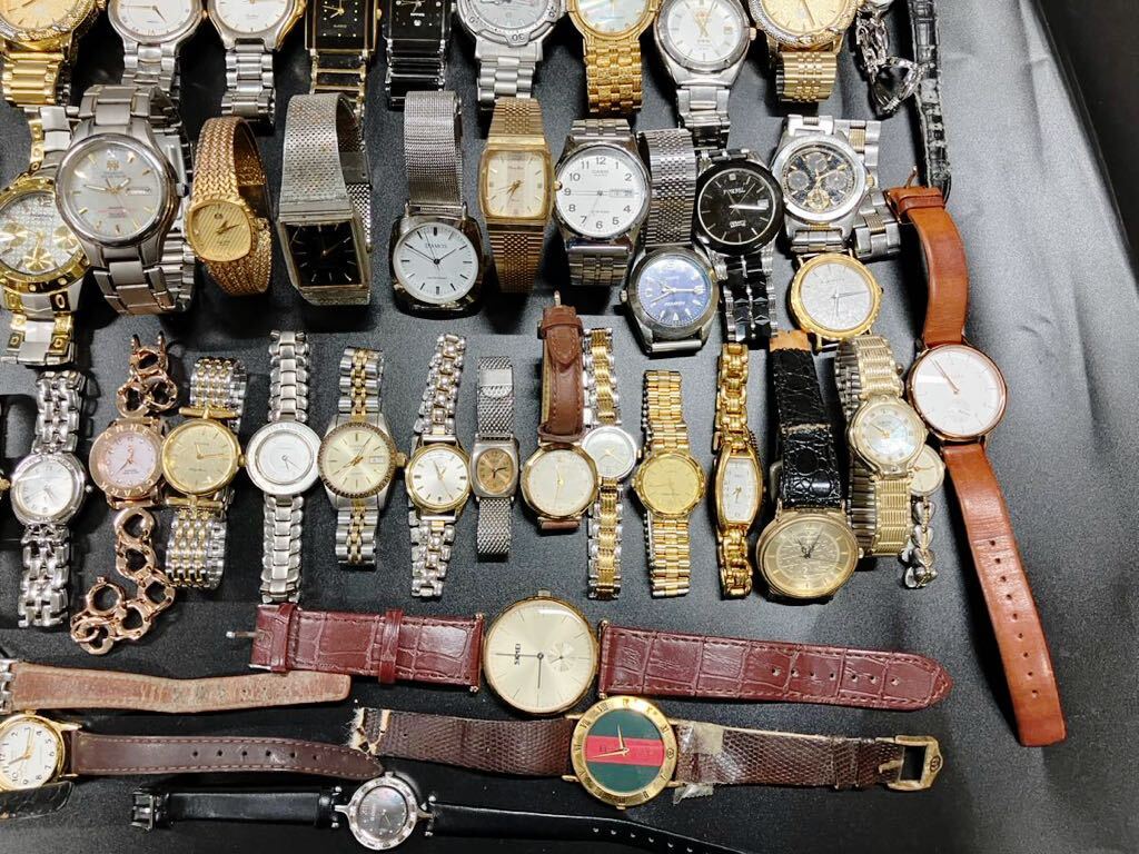 ブランド 腕時計 114本程 まとめ売り SEIKO （上段）CITIZEN (上段2段目) CASIO その他ブランド多数 大量 おまとめ 業者様_画像5