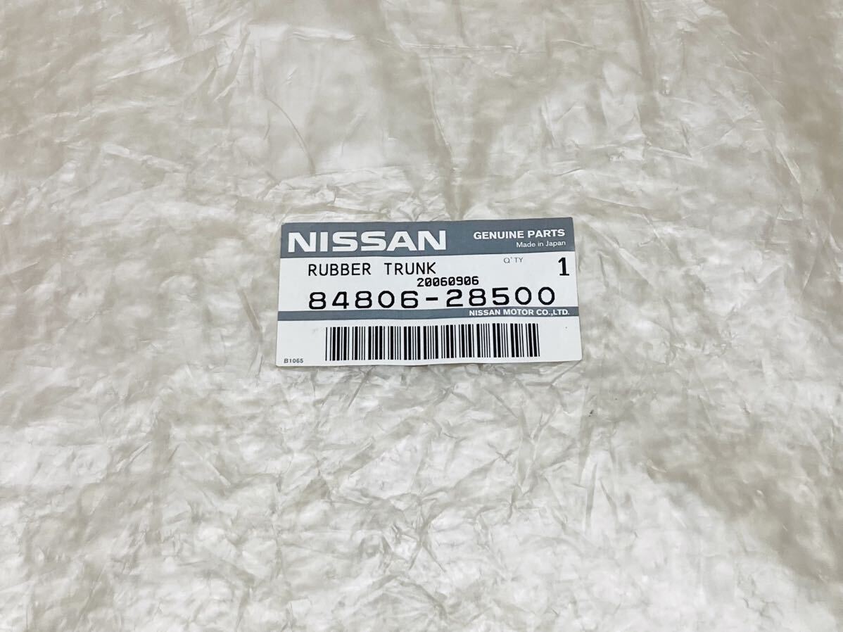 希少 製廃 未使用 日産純正品 ハコスカ GT-R トランク ウェザー 希少 製廃 未使用 日産純正品 ハコスカ GT-R トランク ウェザー