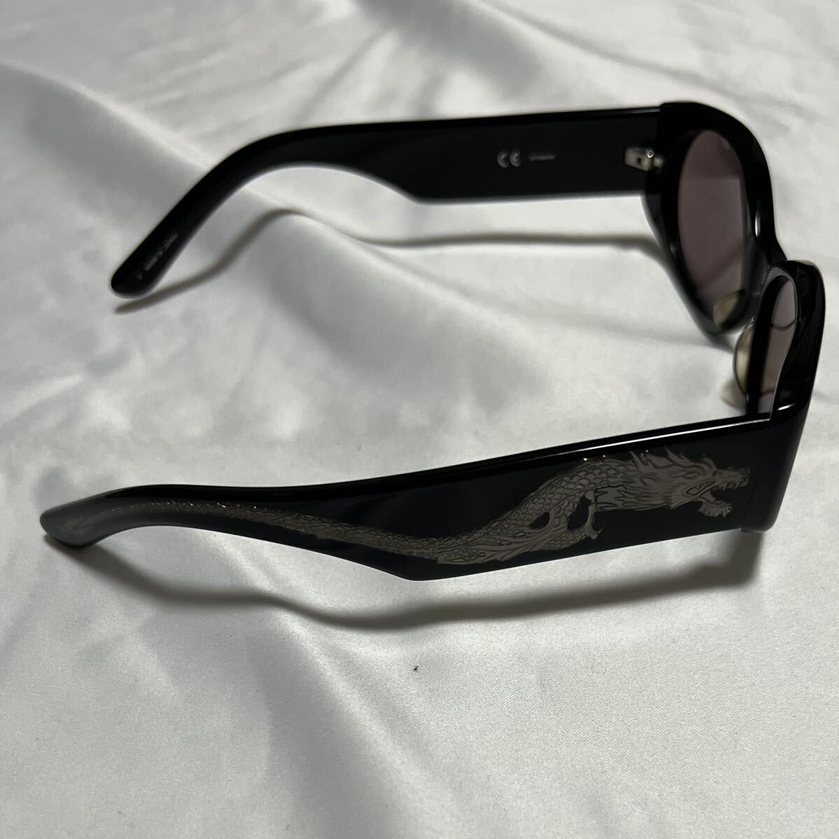 JEAN PAUL GAULTIER サングラス 龍 ドラゴン 56-0021 ブラック JEAN PAUL GAULTIER サングラス 龍 ドラゴン 56-0021 ブラック