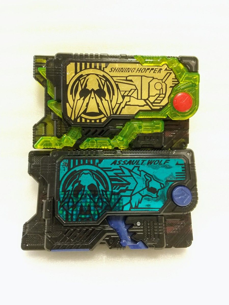 DXシャイニングホッパープログライズキー アサルトウルフプログ DXシャイニングホッパープログライズキー アサルトウルフプログ