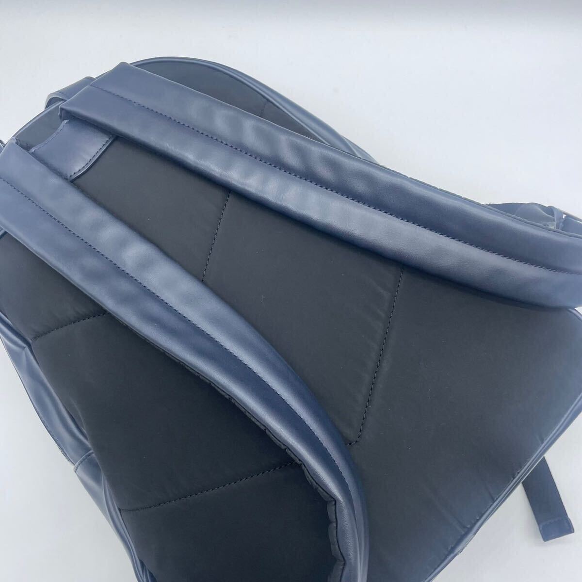 1 иен ~ Emporio Armani EMPORIO ARMANI рюкзак рюкзак en Boss Eagle Logo кожа темно-синий темно-синий мужской бизнес A4 место хранения возможно 