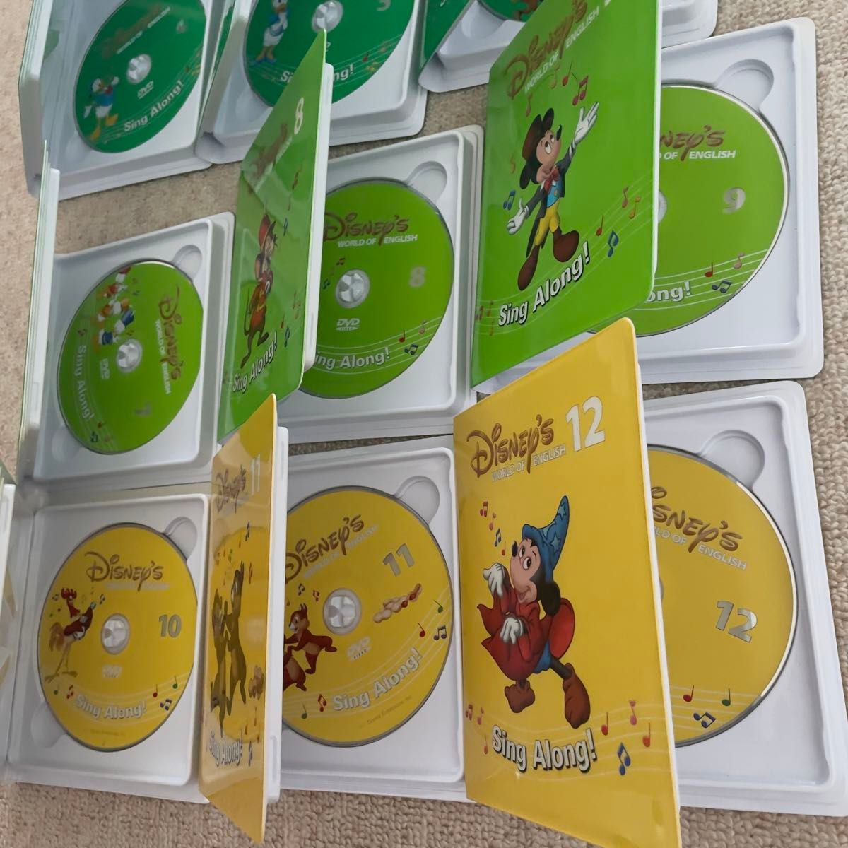 ディズニー英語システム DWE シングアロング DVD 12枚セット ディズニー英語システム DWE シングアロング DVD 12枚セット