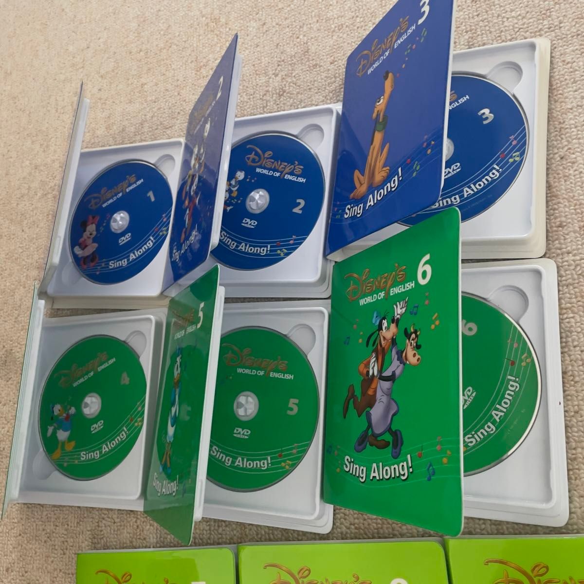ディズニー英語システム DWE シングアロング DVD 12枚セット ディズニー英語システム DWE シングアロング DVD 12枚セット