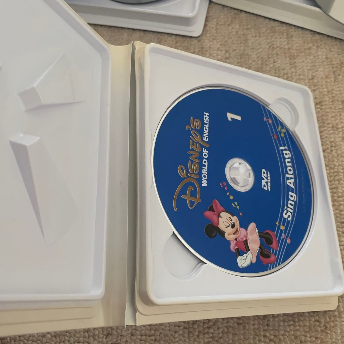 ディズニー英語システム DWE シングアロング DVD 12枚セット ディズニー英語システム DWE シングアロング DVD 12枚セット
