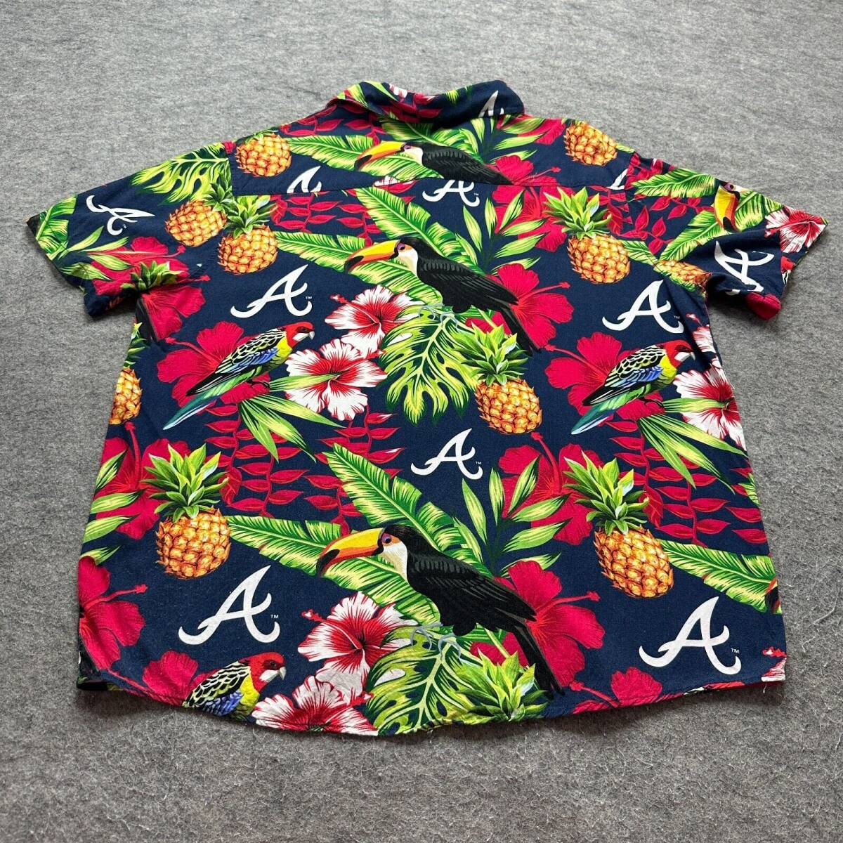 Atlanta Braves Hawaiian Aloha Shirt Men L Blue Red Green Tropical Graphic MLB 海外 即決_Atlanta Braves Haw 7