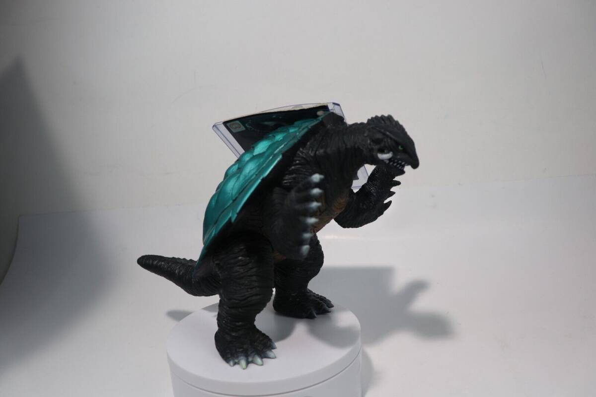 GAMERA 1999 Bandai 6” Giant Monster Turtle Kaiju Daiei Godzilla Movie Green Gold 海外 即決_GAMERA 1999 Bandai 9