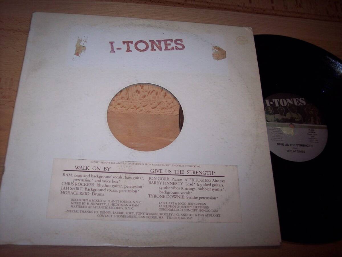 VG+ 1983 The I-Tones Give Us The Strength / Walk On By 45RPM 12" Single LP Album 海外 即決_VG+ 1983 The I-Ton 1