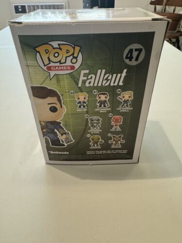 Funko Pop! Vinyl: Fallout - Lone Wanderer (Male) #47 海外 即決_Funko Pop! Vinyl: 3