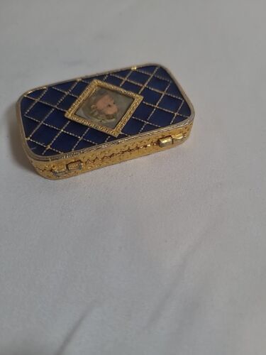 Vintage Estee Lauder Cobalt Blue Gilt Enamel Solid Perfume Portrait Compact 70s 海外 即決_Vintage Estee Laud 4