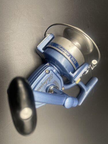 Vintge Shakespeare 2430 Spinning Fishing Reel Blue Cleaned Works Great! Japan 海外 即決_Vintge Shakespeare 6