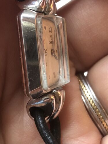 Rectangular Ladies Omega Wristwatch Italian strap, works! VTG Mechanical Watch 海外 即決_Rectangular Ladies 4