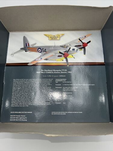 CORGI AVIATION 1:72 AA32808 D H MOSQUITO TT35 RAF 3CAACU EXETER 1963 LT ED 海外 即決_CORGI AVIATION 1:7 9