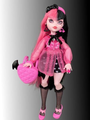 Monster High Draculaura G3 Day Out With Pet Count Fabulous 海外 即決_Monster High Dracu 3