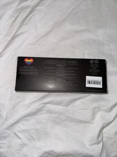 Disney Store Mickey Mouse Rainbow Pride Collectible Key New In Box 6” 海外 即決_Disney Store Micke 3