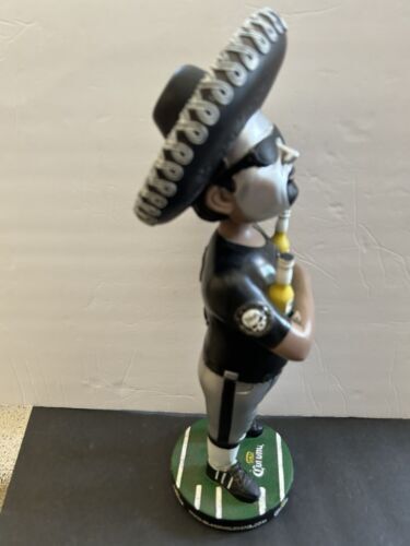 19" RARE CORONA SENOR RAIDERS SUPER FAN BOBBLEHEAD 海外 即決_19&quot; RARE CORONA SE 5