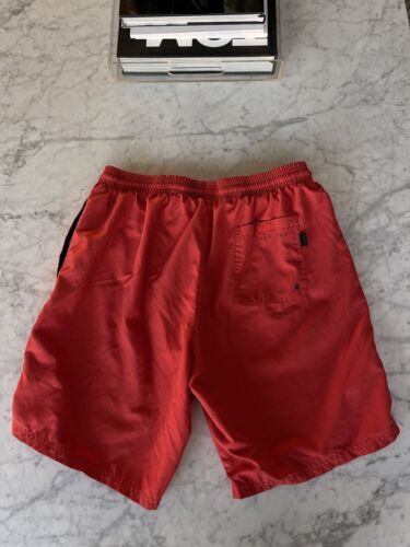 Hugo Boss red limited edition bathing suit Swim Trunks size Large Beach Surf Win 海外 即決_Hugo Boss red limi 2
