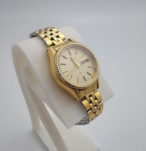 Ladies Citizen T4-203402 Gold Tone Presidential Day/Date Vintage Quartz Watch 海外 即決_Ladies Citizen T4- 3