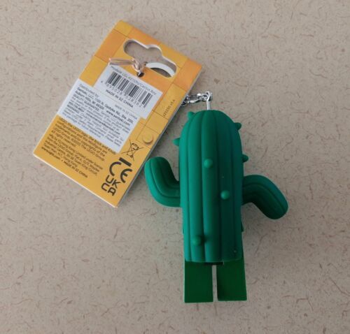 LEGO Cactus Boy Minifigure Keychain With LED Light - New! 海外 即決_LEGO Cactus Boy Mi 2