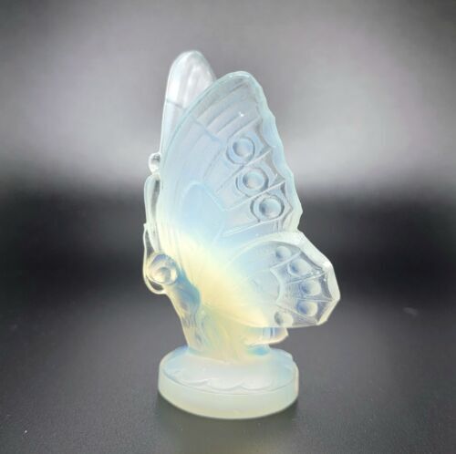 Vintage Sabino France Opalescent Art Glass Butterfly Open Wings 2.5 Inches Tall 海外 即決_Vintage Sabino Fra 5