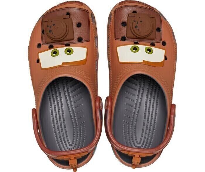 Crocs Cars Mater Tow クラシック Clog ブラウン Size 5M/7W 海外 即決_Crocs Cars Mater T 4