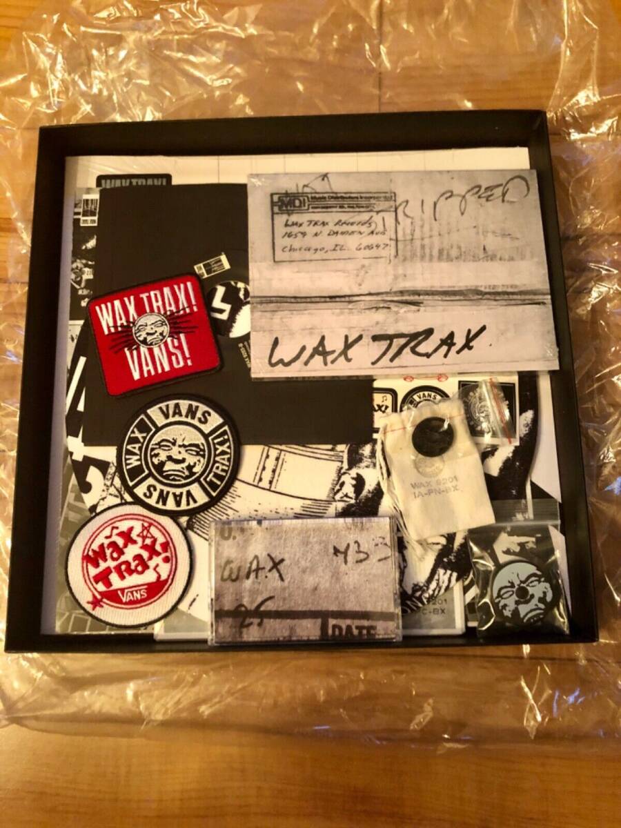 Industrial Accident: The Story Of Wax Trax Box Set with extra lim 7" 海外 即決_Industrial Acciden 3