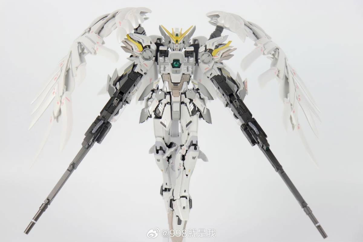 ☆送料無料☆DABAN MODEL 1/100 MG ウイングガンダム スノーホワイトプレリュード 白雪姫 FIX 8827 海外製プラモデル 未組立品_画像4