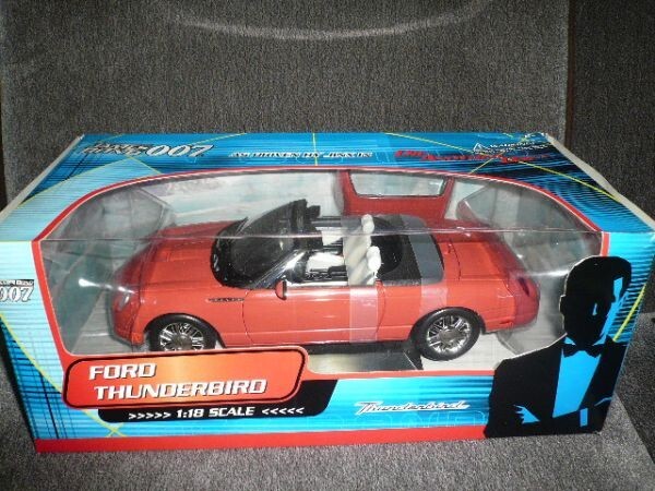 1/18 The BEANSTOLK GROUP JAMES BOND 007 FORD THUNDERBIRD 赤_画像1