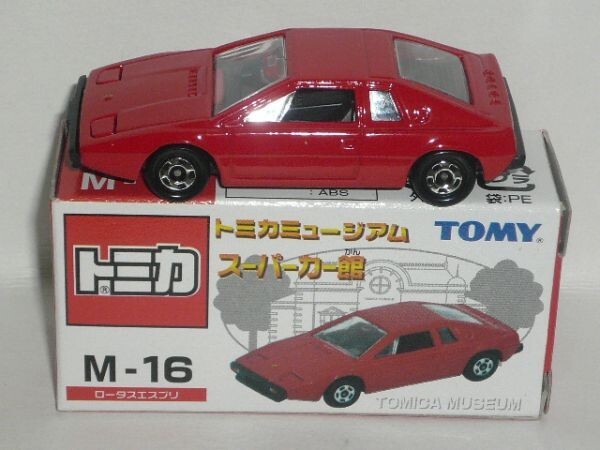 トミカ ミュージアム スーパーカー館 M-16 ロータス エスプリ 赤(中国製)　☆_画像1