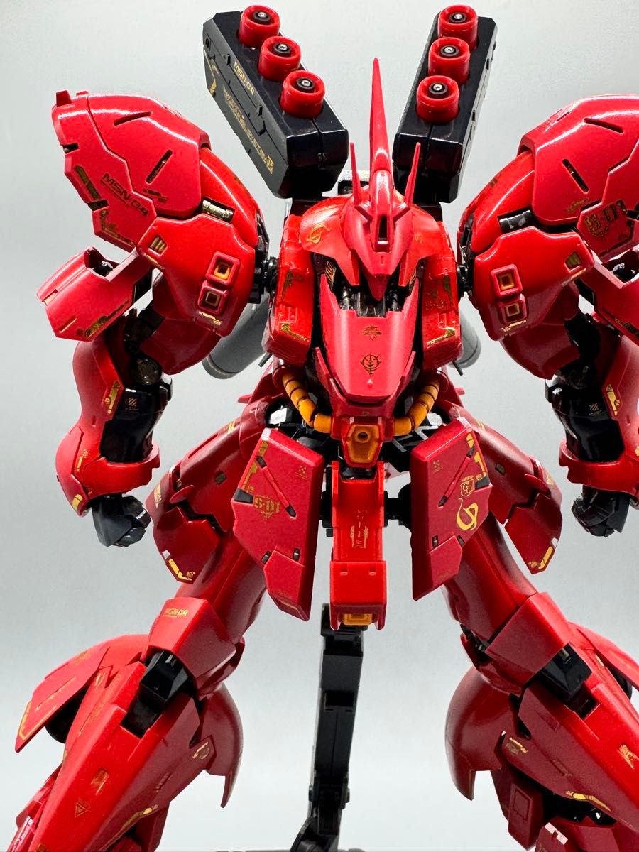 ガンプラ完成品 サザビー (1/144スケール リアルグレード(RG ガンプラ完成品 サザビー (1/144スケール リアルグレード(RG