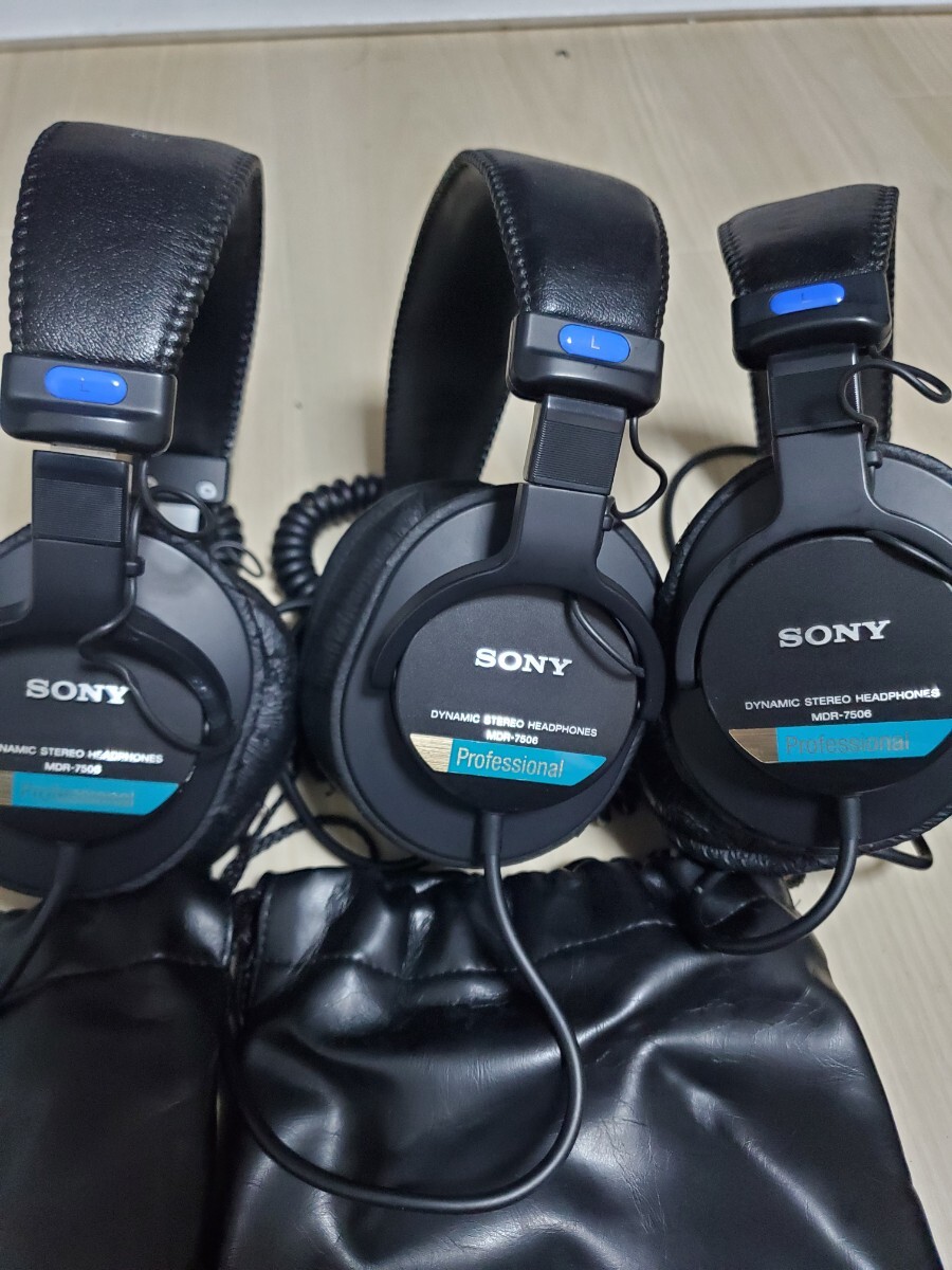  headphone headphone SONY Sony MDR-7506 together 