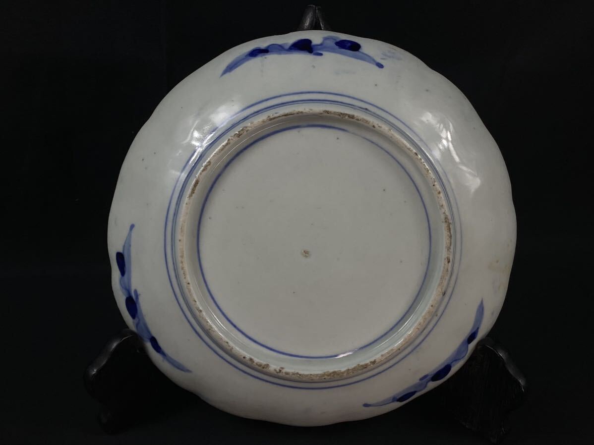 [ luck warehouse ] Meiji period old Imari ornament plate blue and white ceramics landscape map diameter 22.3cm