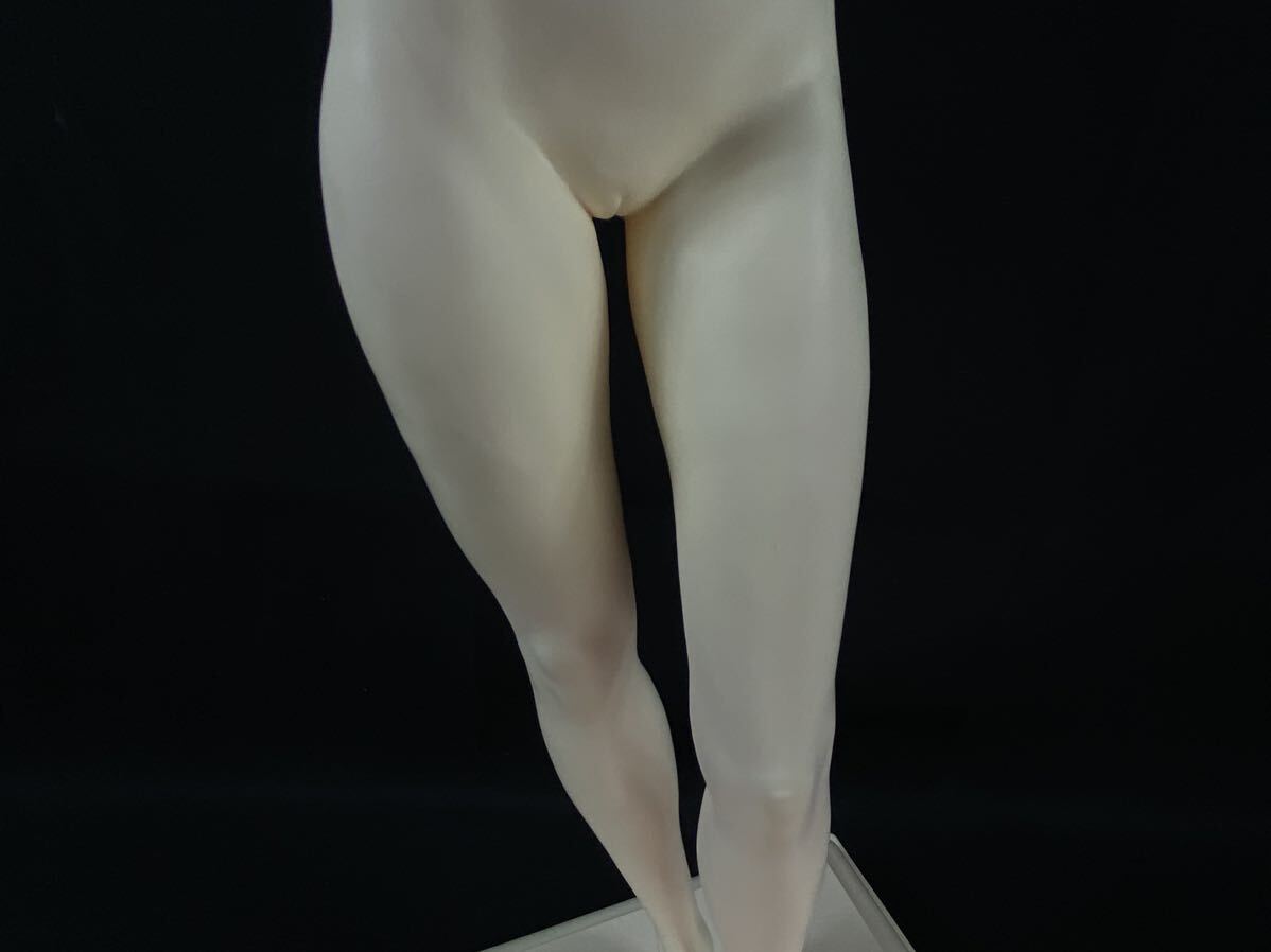 【福蔵】超超特大型 断肩のモデル 西洋美術 置物 美人 裸婦 ヌード アンテーク 訳あり 肩失ったモデルさん 樹脂製 天使 少女 女性 高55.3cm_画像9